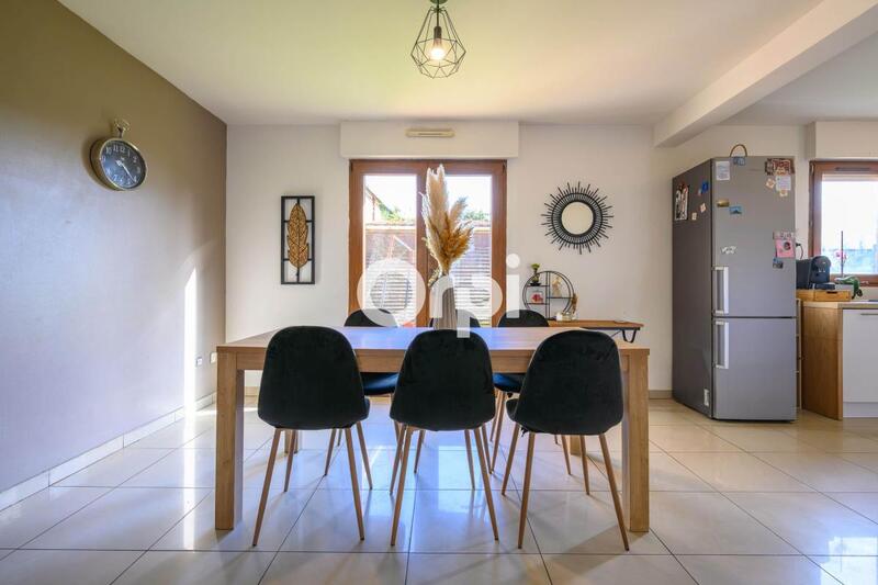 Maison - 110 m² - 5 pièces