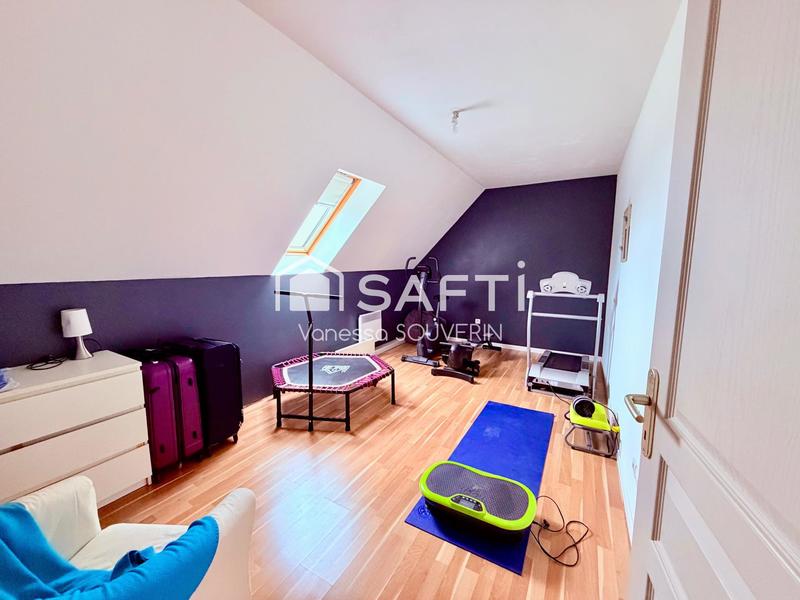 Maison - 158 m² - 7 pièces
