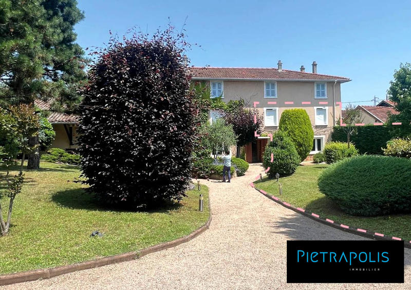 Appartement - 80 m² - 4 pièces