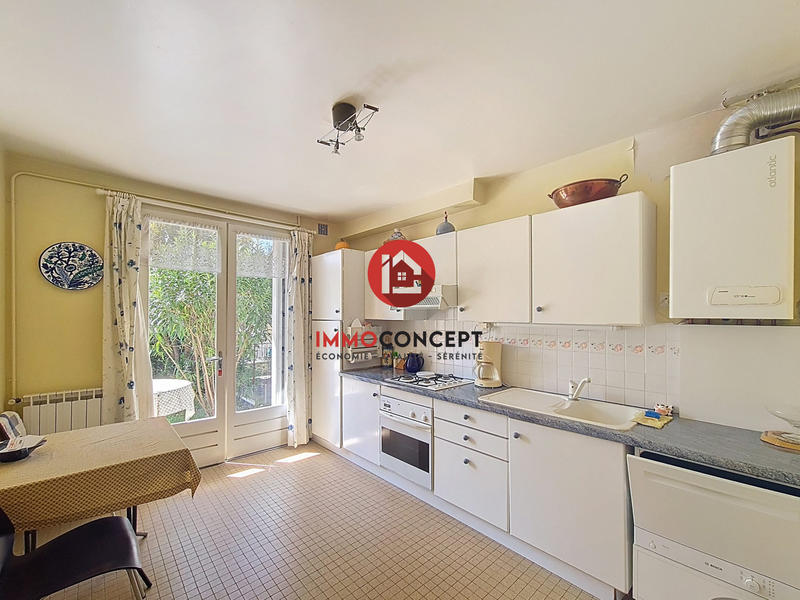 Villa - 90 m² - 4 pièces