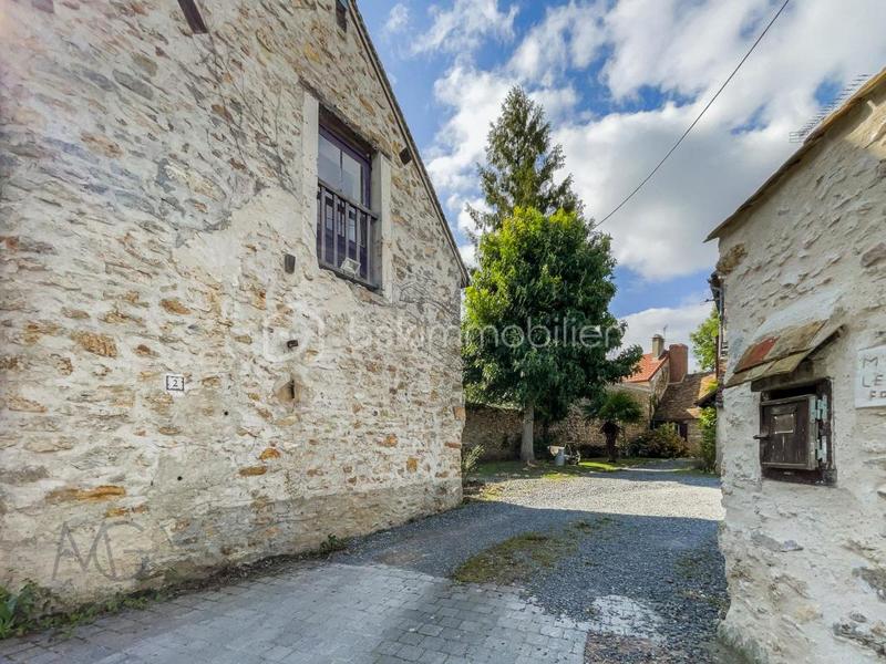 Corps de ferme - 150 m² - 6 pièces