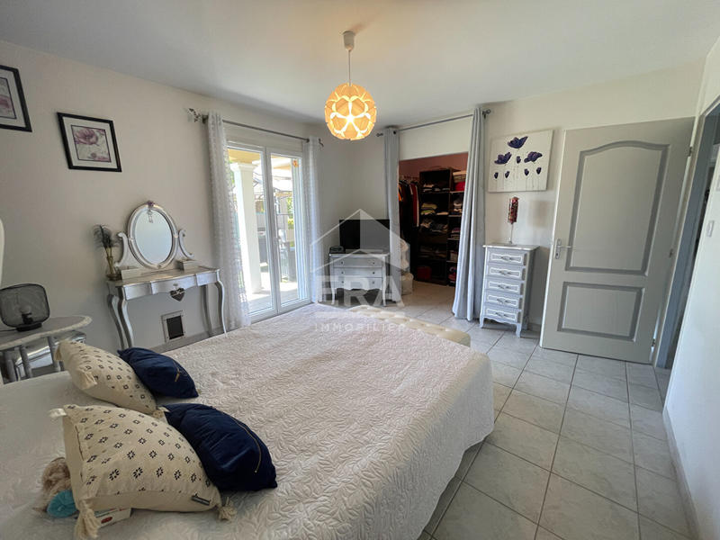 Maison - 102 m² - 4 pièces