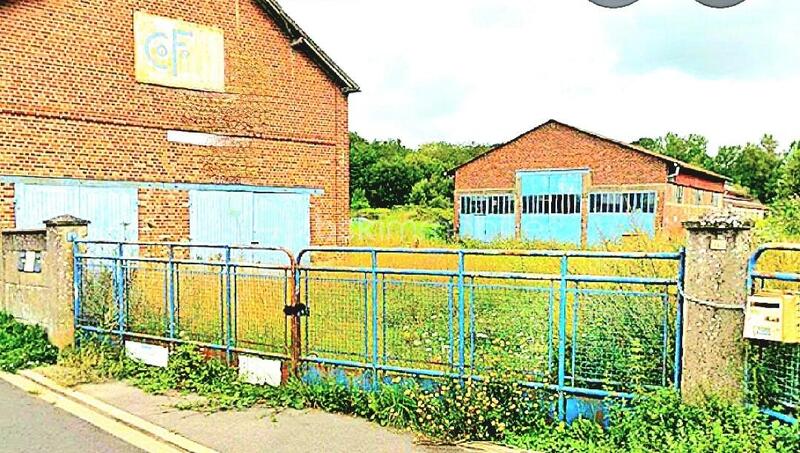 Terrain industriel - 46 000 m²