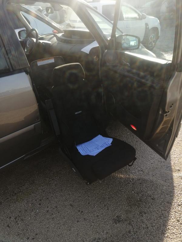 Renault Espace IV 2.0 Dci Equipe Tpmr