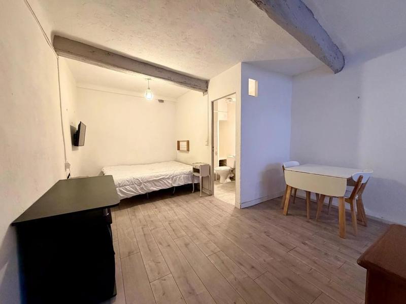 Studio - 24 m² - 1 pièce