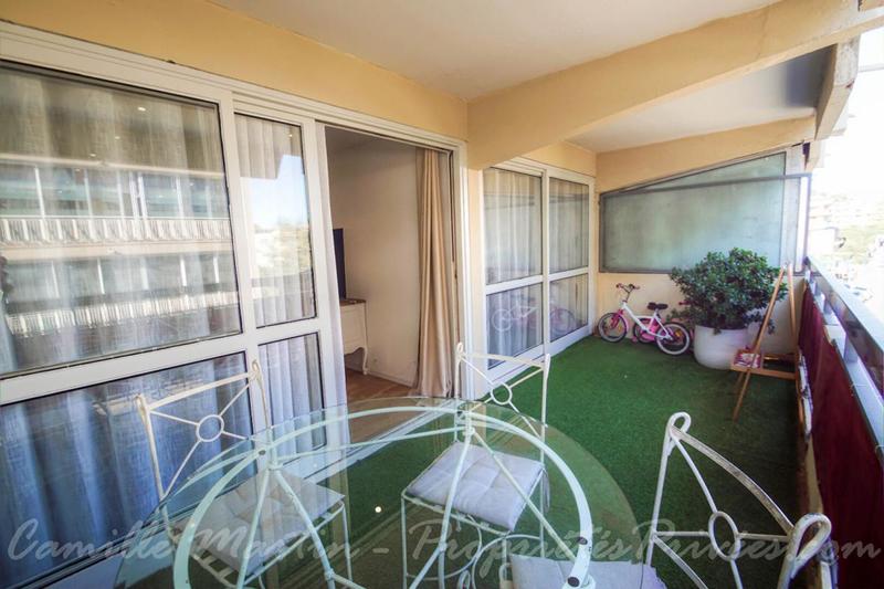 Appartement - 80 m² - 4 pièces