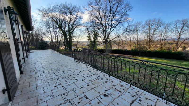 Maison - 112 m² - 6 pièces