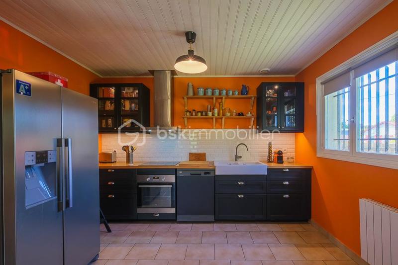 Maison traditionnelle - 96 m² - 4 pièces