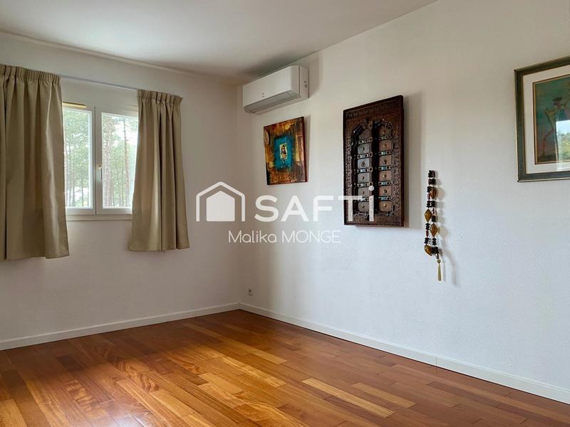 Maison - 208 m² - 6 pièces