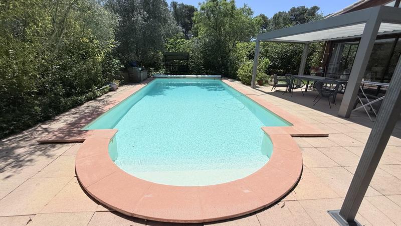 Villa - 160 m² - 4 pièces