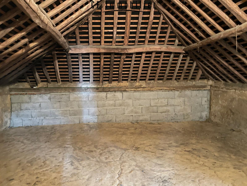 Maison - 196 m² - 8 pièces