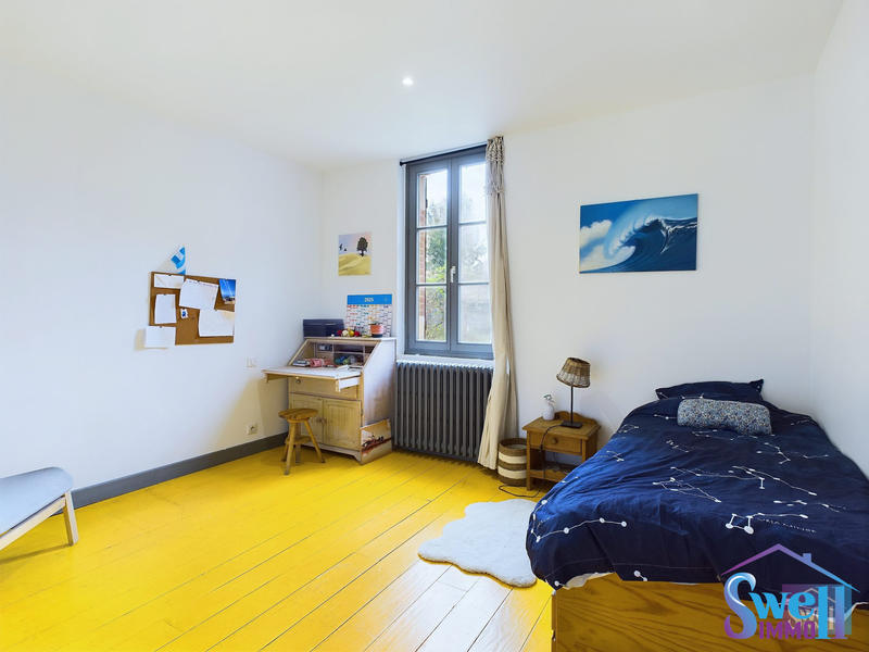 Maison - 170 m² - 8 pièces