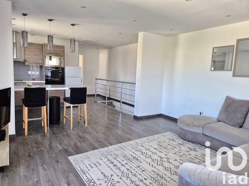 Maison - 93 m² - 5 pièces