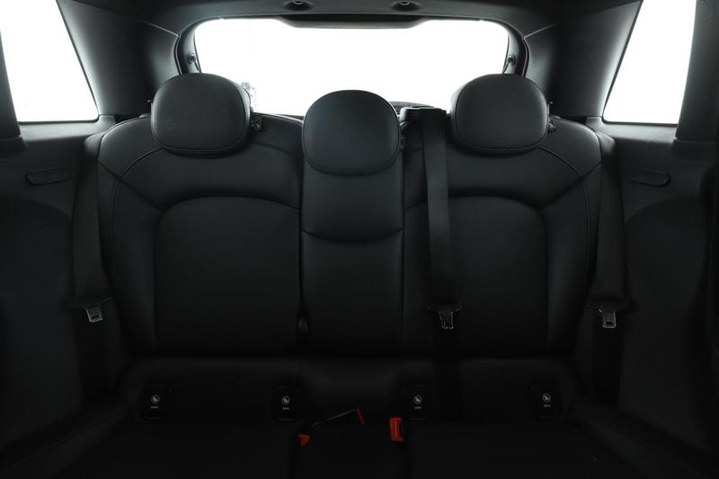 Mini Mini Cooper Edition Greenwich Bva7 5p 136 ch