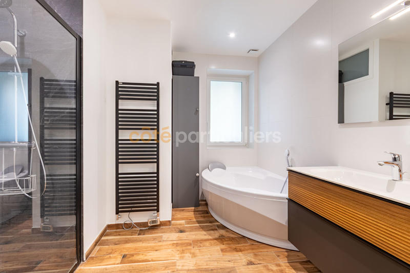 Maison - 156 m² - 6 pièces