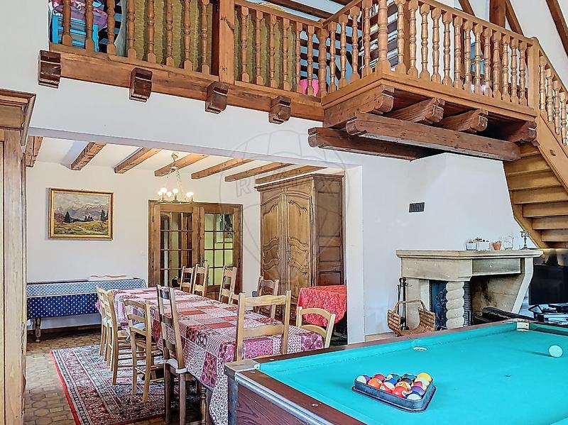 Gîte - 253 m² - 9 pièces