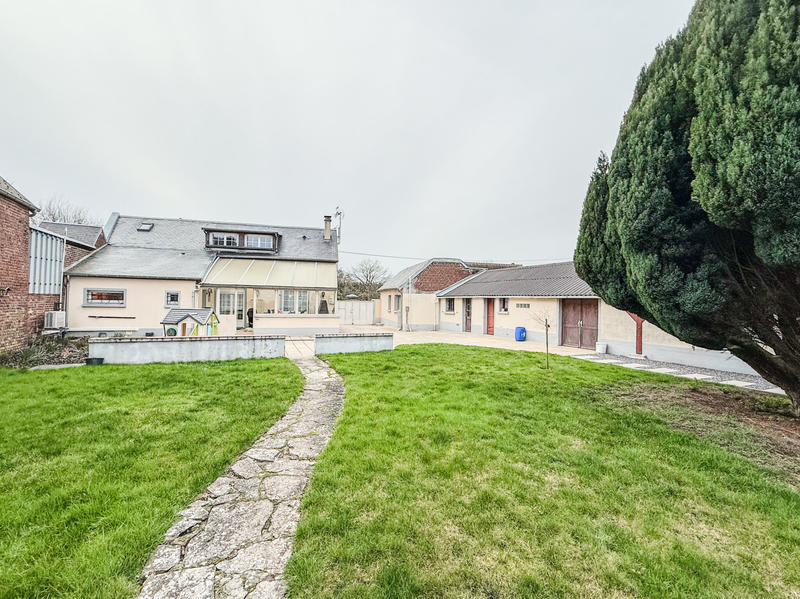 Maison - 100 m² - 4 pièces