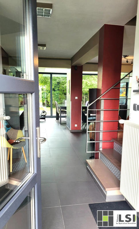 Maison contemporaine - 165 m² - 10 pièces