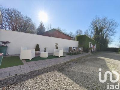 Maison - 227 m² - 11 pièces