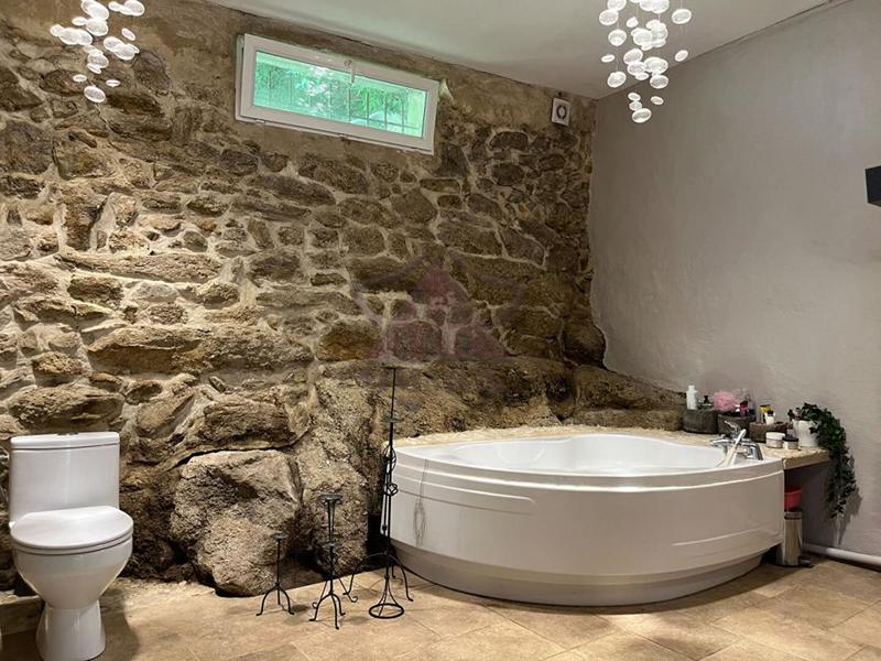 Maison provençale - 217 m² - 6 pièces