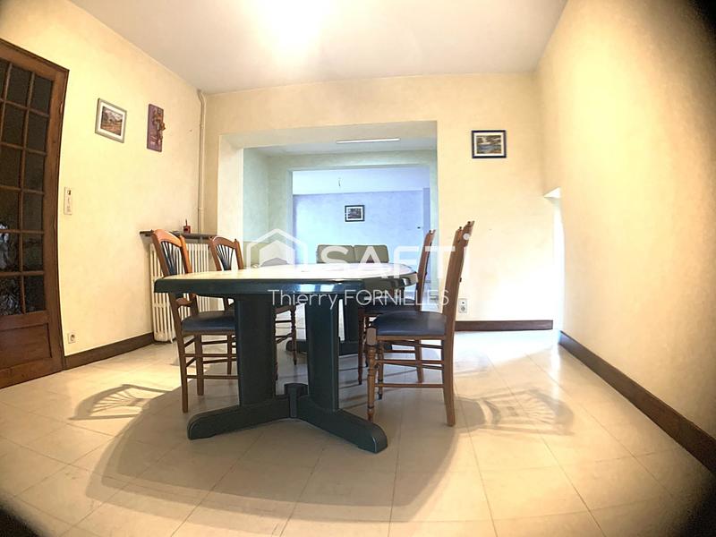 Local commercial - 187 m² - 6 pièces