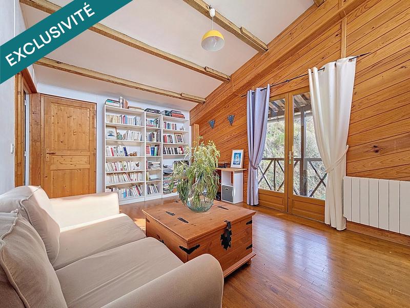 Propriété - 158 m² - 6 pièces