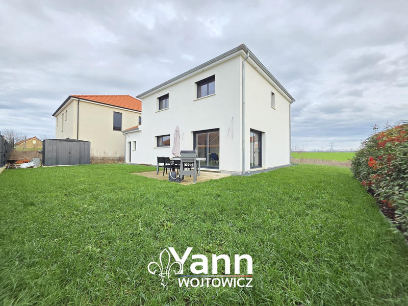 Maison - 126 m² - 5 pièces