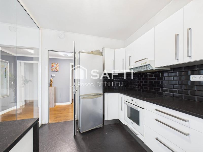 Appartement - 110 m² - 5 pièces