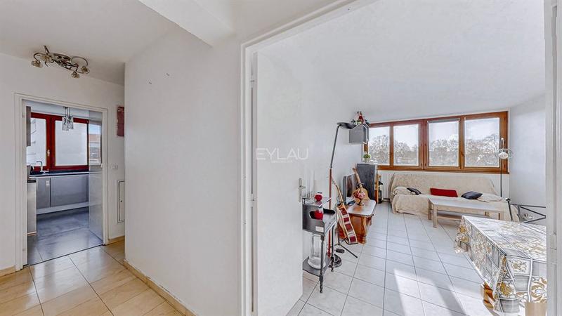 Appartement - 70 m² - 3 pièces