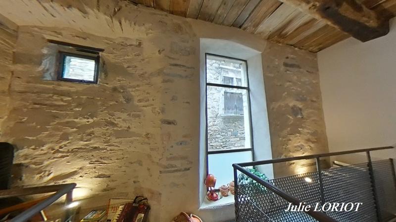 Maison - 162 m² - 5 pièces