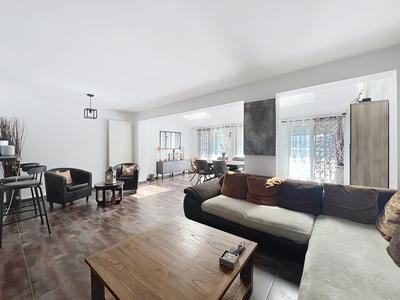 Maison - 124 m² - 7 pièces