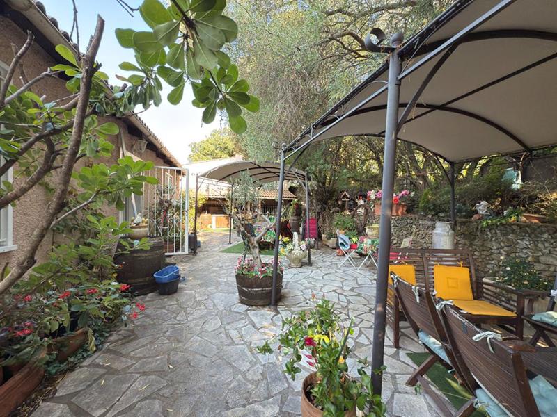 Villa - 120 m² - 6 pièces