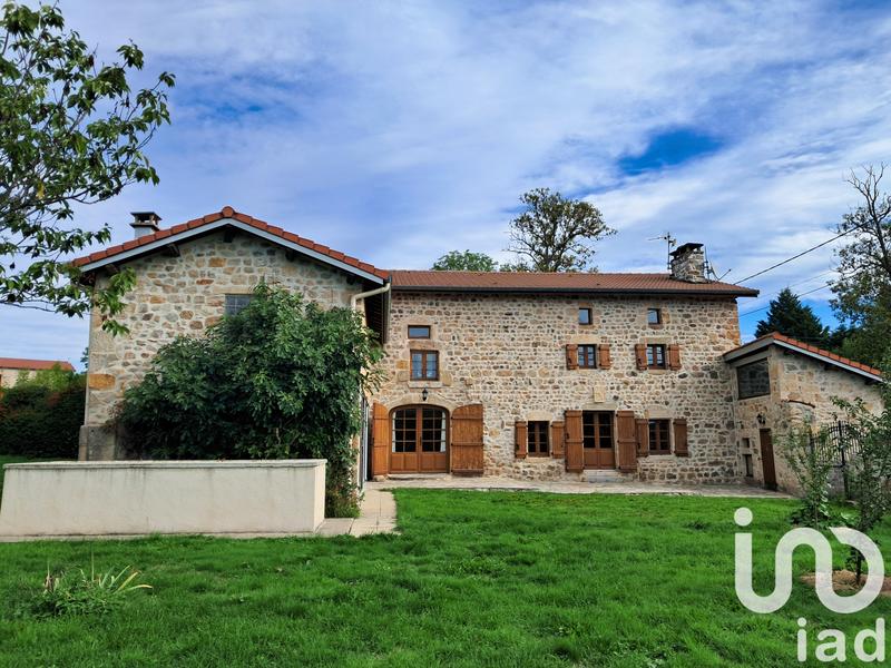 Maison - 234 m² - 5 pièces