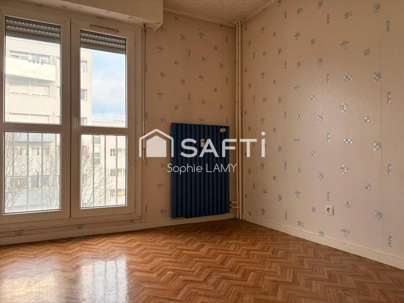 Appartement - 94 m² - 5 pièces