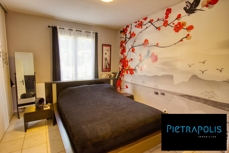 Villa - 220 m² - 8 pièces