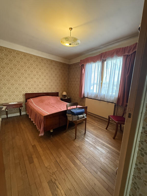 Maison - 75 m² - 5 pièces