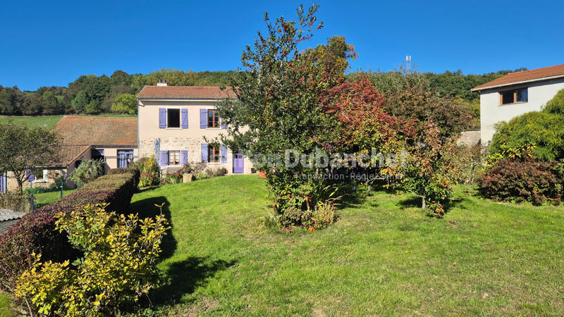 Maison - 215 m² - 10 pièces