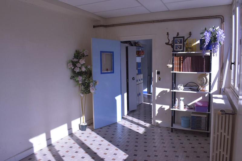 Maison - 198 m² - 9 pièces