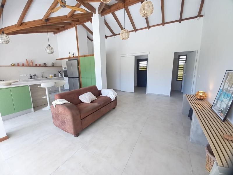 Maison - 107 m² - 4 pièces