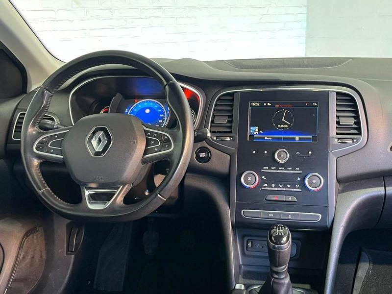 Renault Mégane IV Business Berline TCe 100 Energy