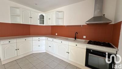 Maison - 185 m² - 8 pièces