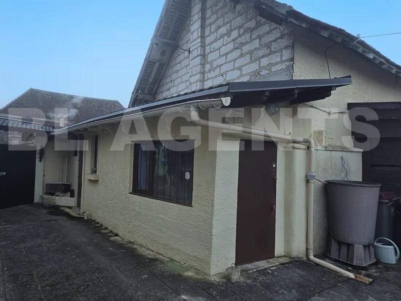 Pavillon - 64 m² - 4 pièces