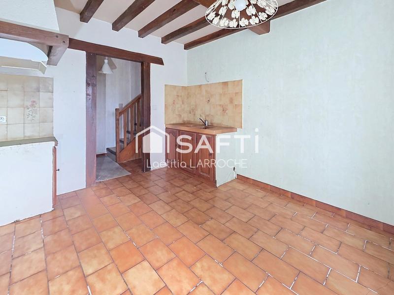 Maison - 225 m² - 10 pièces