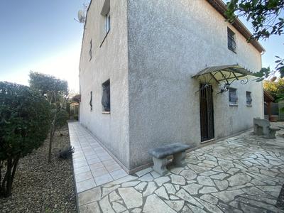 Maison - 151 m² - 5 pièces