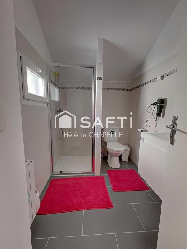 Maison - 185 m² - 10 pièces