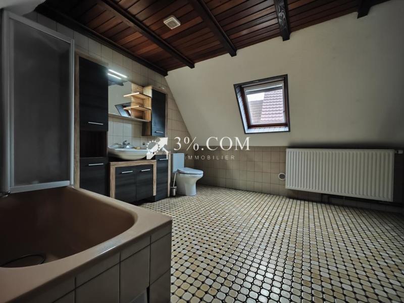 Propriété - 202 m² - 8 pièces