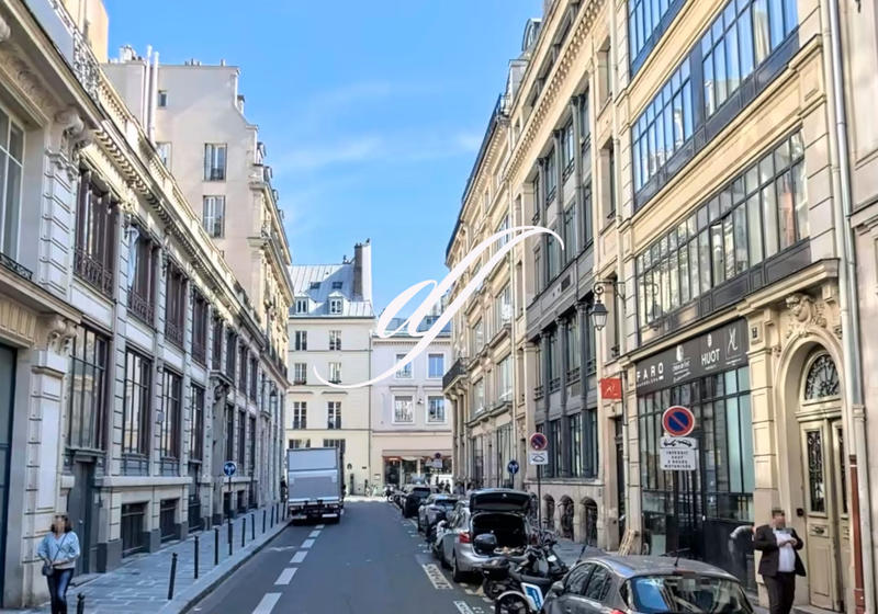 Fonds de commerce - Local commercial - 179 m²