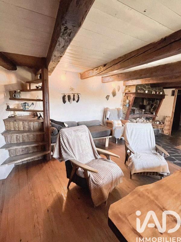 Châlet - 188 m² - 7 pièces