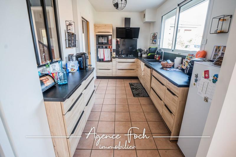 Maison - 138 m² - 6 pièces