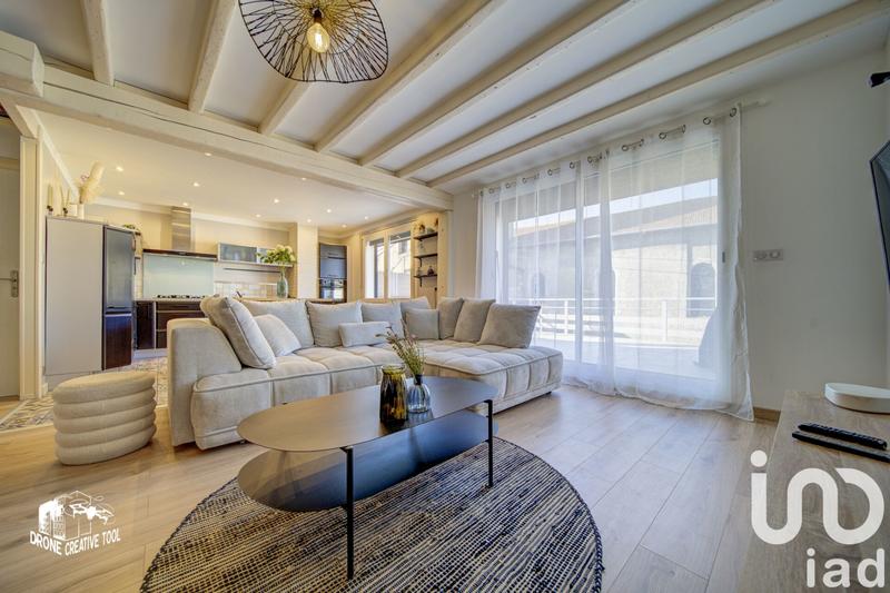 Maison de village - 205 m² - 7 pièces